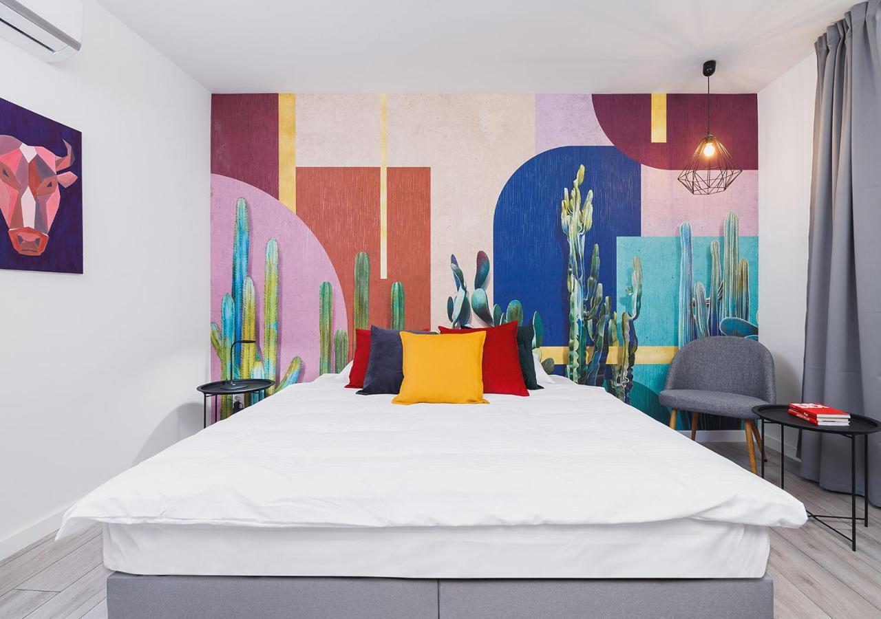 Wow! Aparthotel By Krakowmyplace Экстерьер фото